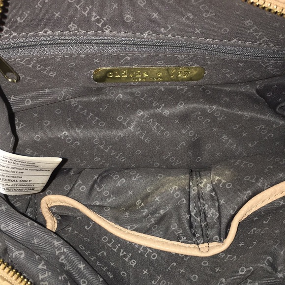 Olivia and Joy purse. - Picture 3 of 4